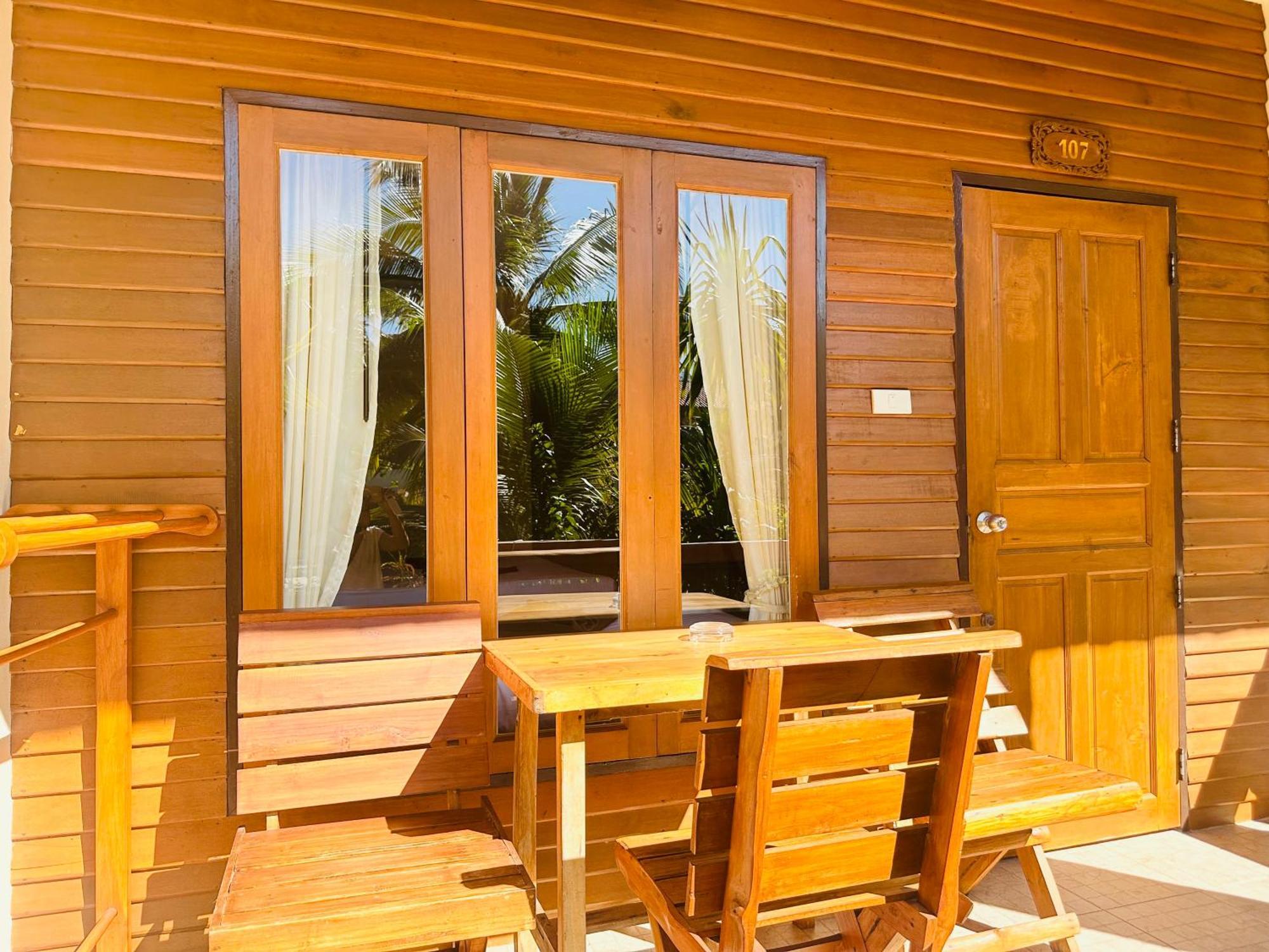 Family House Resort, Hatrin Szoba fotó