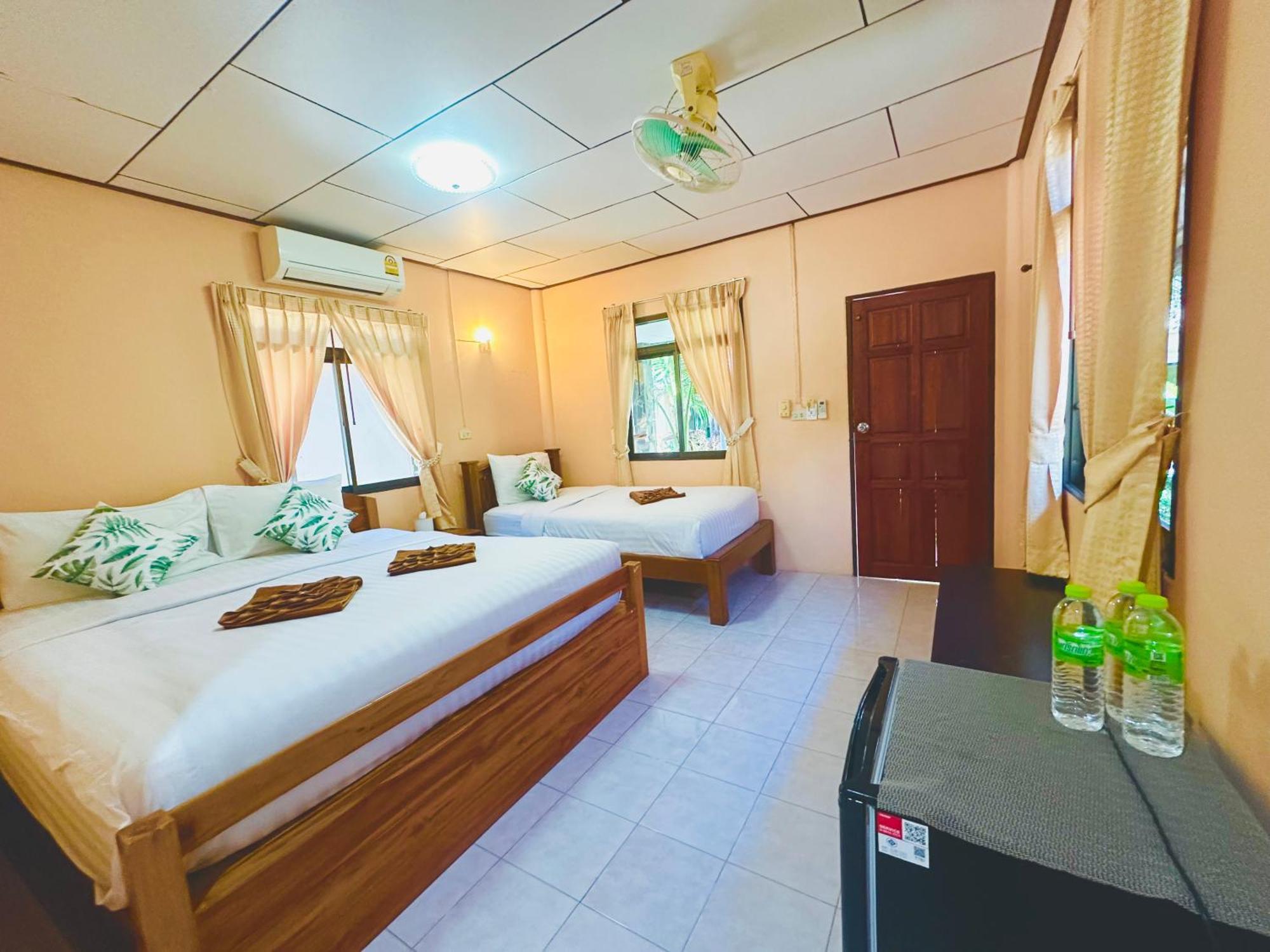 Family House Resort, Hatrin Szoba fotó