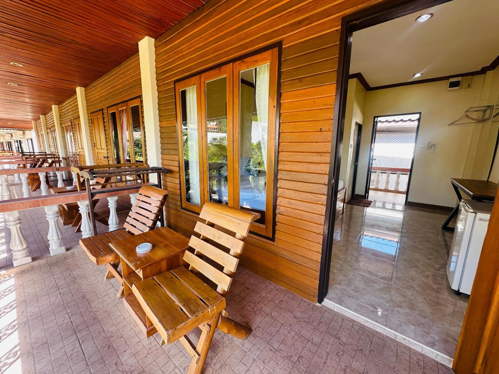 Family House Resort, Hatrin Szoba fotó